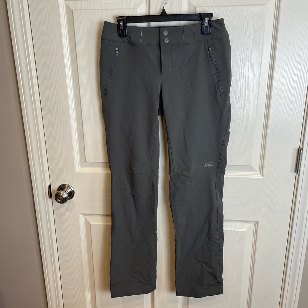 REI coop activator soft shell hiking pants women’s 4 olive green